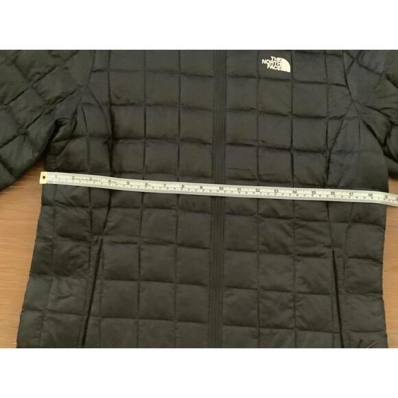 North Face Women's Thermoball Eco Black Quilted Jacket Medium - Picture 8 of 9